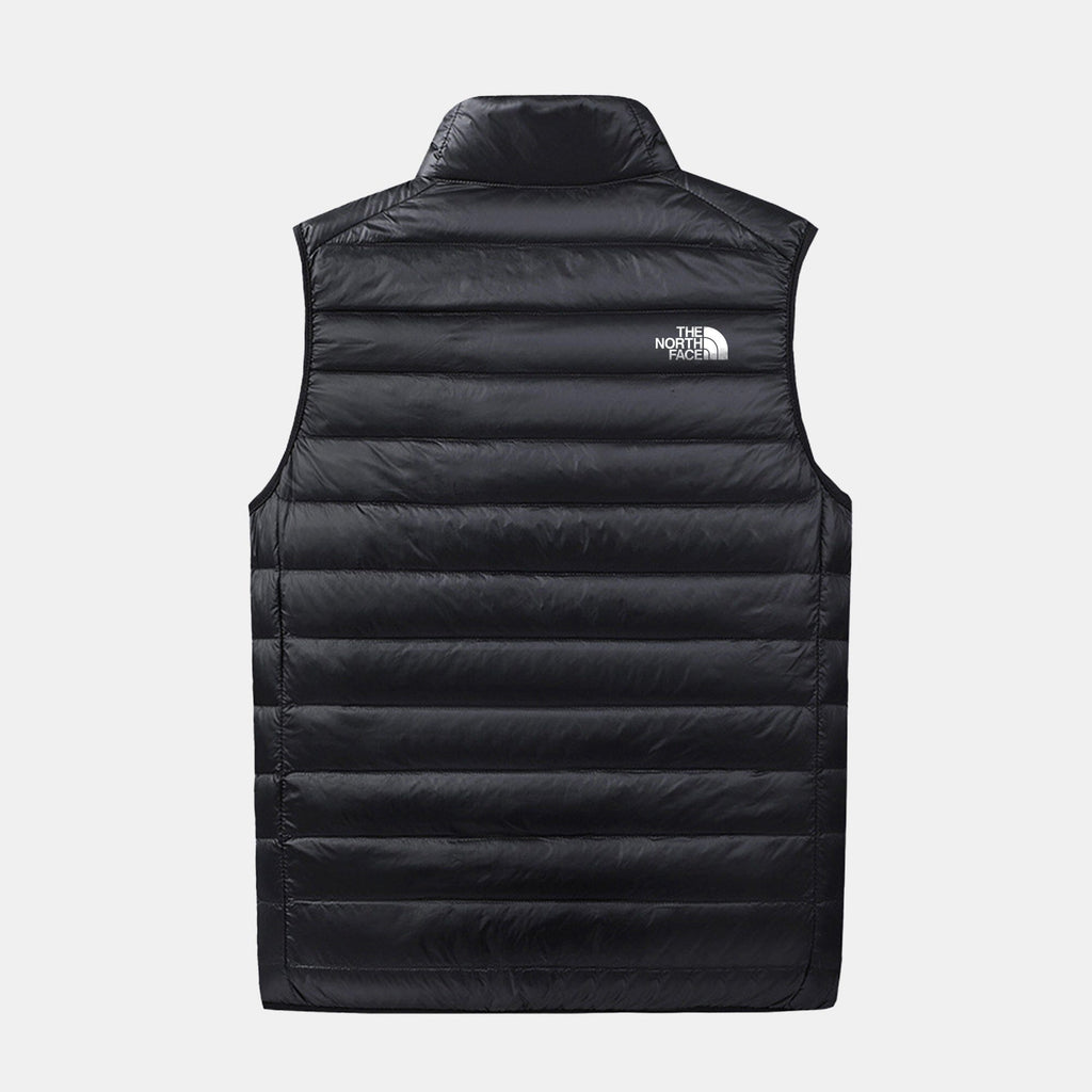 TNF 軽量エッセンシャルパファーベスト